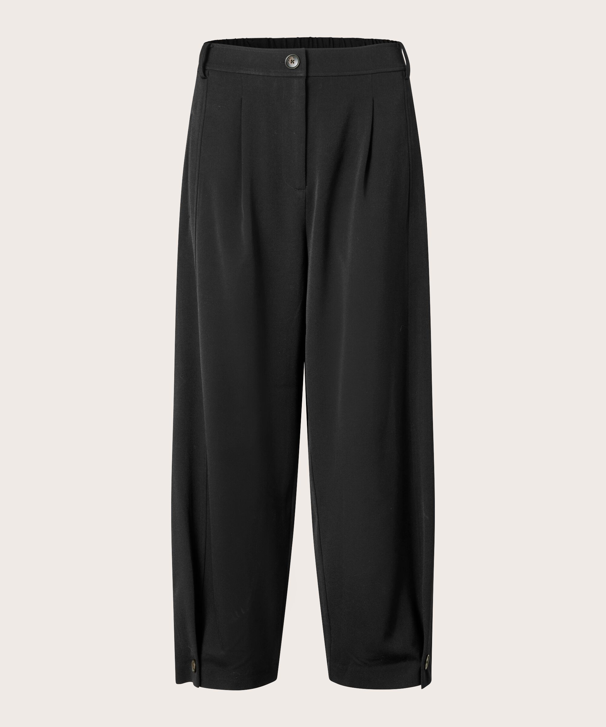 Punna Bukser, Black
